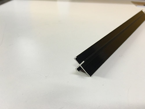 PXY005-A-陽角收中線