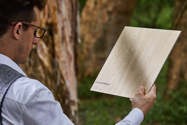 新型墻壁裝飾板未來發(fā)展前景如何呢 新型墻壁裝飾板未來發(fā)展前景如何呢