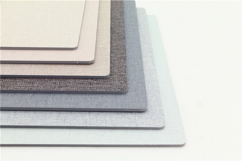 如果打理墻面裝飾板?