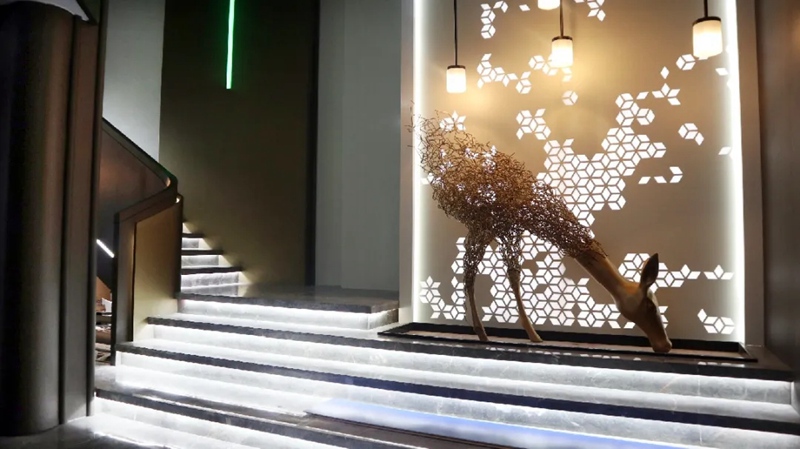 品擇金屬木飾面