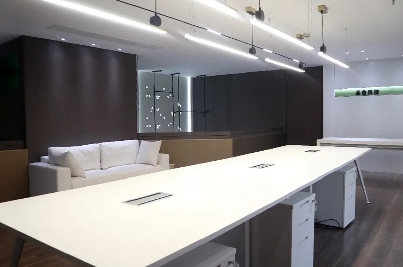 品擇金屬木飾面